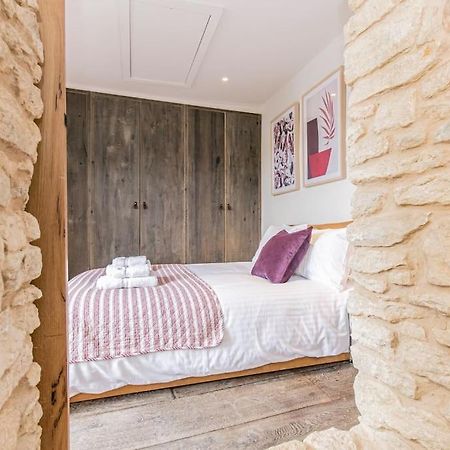 Oxfordshire Living - The Vanbrugh Apartment - وودستوك المظهر الخارجي الصورة