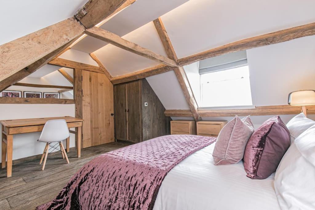 Oxfordshire Living - The Vanbrugh Apartment - وودستوك المظهر الخارجي الصورة